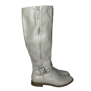 ShoeDazzle 9.5 Jessie boots taupe